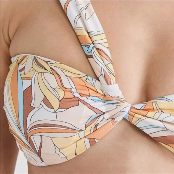 L*Space Mick Soulshine Bikini Top - Picture 13 of 16